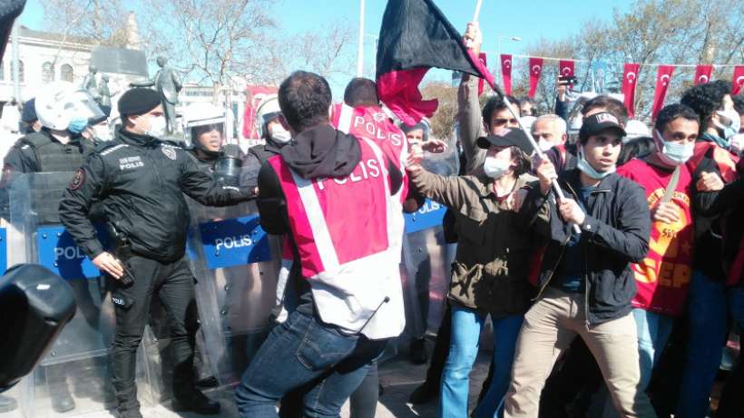 1 Mayıs İstanbul Bileşenlerinin Kadıköydeki eylemine polis saldırısı