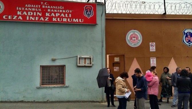 Bakırköy Kadın Kapalı Hapishanesi’ndeki hak ihlalleri devam ediyor