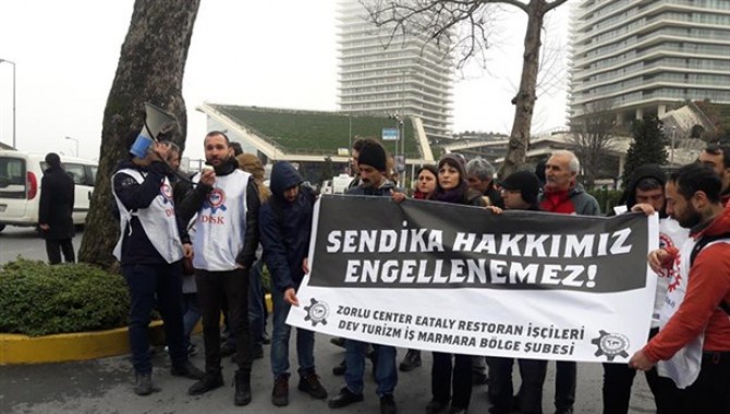 Eataly Restoran işçilerinden protesto: Sendika hakkımız engellenemez!