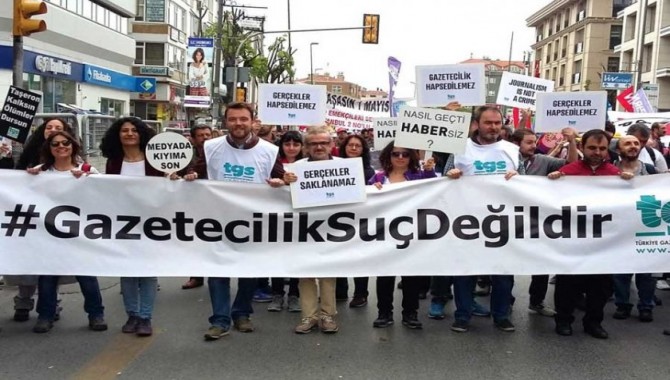 Evrensel ve Cumhuriyet'in davaları bugün görülecek