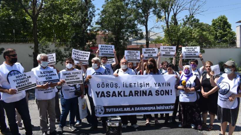 Hapishanelerdeki hak gaspları protesto edildi