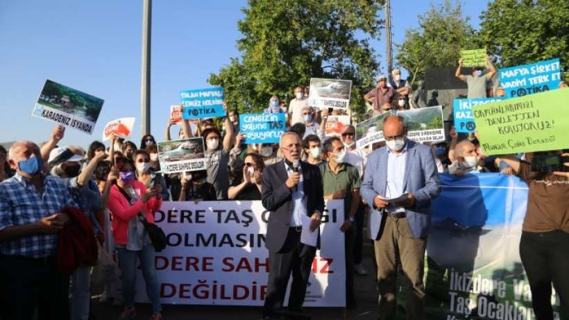 İkizdere direnişi Kadıköyde selamlandı: Taş ocağı uğruna doğa katledilemez