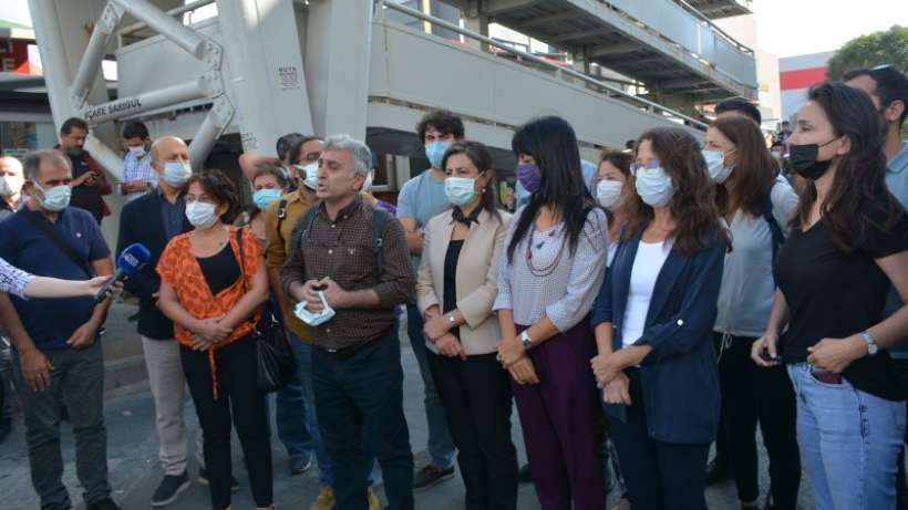 İstanbul barış mitinginin yasaklanmasını kınıyoruz