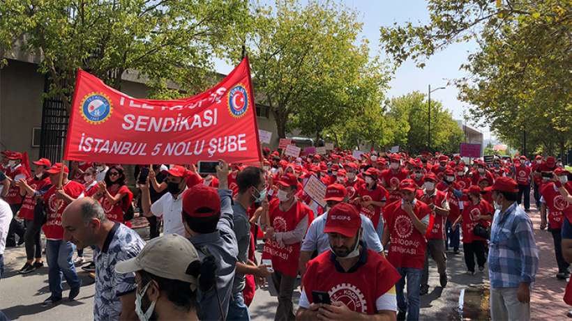 İTÜ’de TİS tıkandı: İşçiler rektörlüğe yürüdü