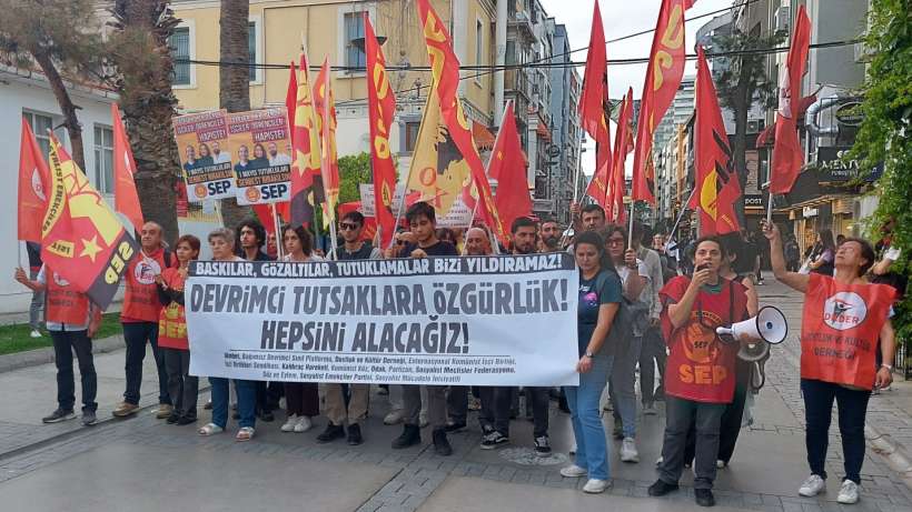 İzmirde Devrimci Tutsaklara Özgürlük eylemi