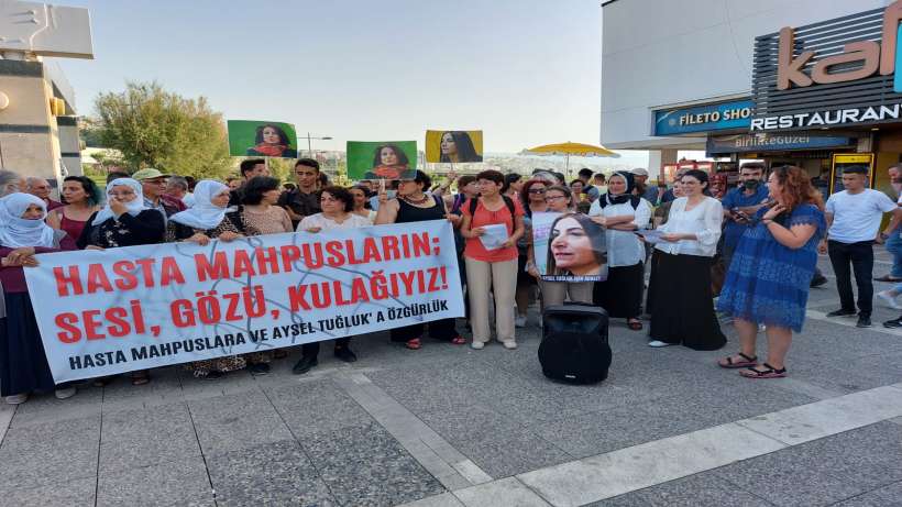 İzmirde hasta tutsaklar için eylem: Kimse gözünü kapatmasın