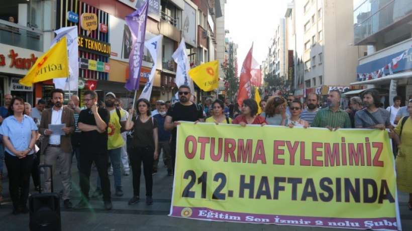 İzmirdeki KHK eylemi 212nci haftasında