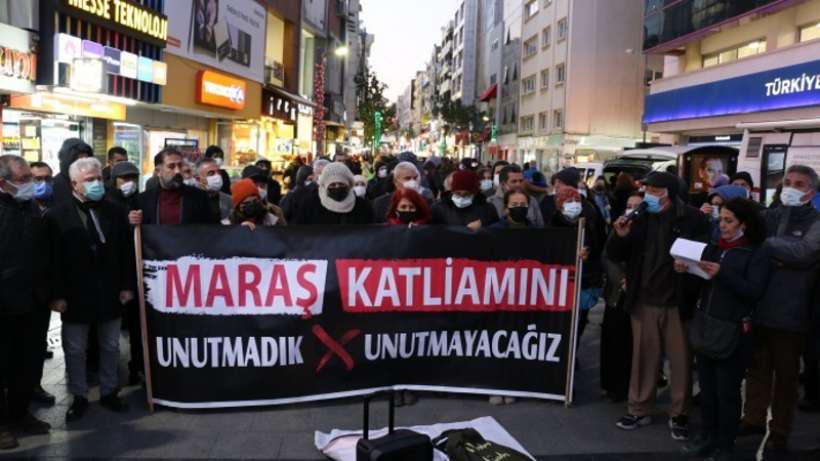 Maraşta katledilenler İzmirde anıldı