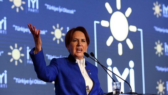 Meral Akşener’in evinin önündeki protestoya 11 gözaltı