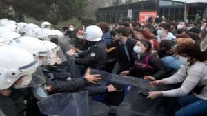 Boğaziçi Rektör protestosunda 17 gözaltı