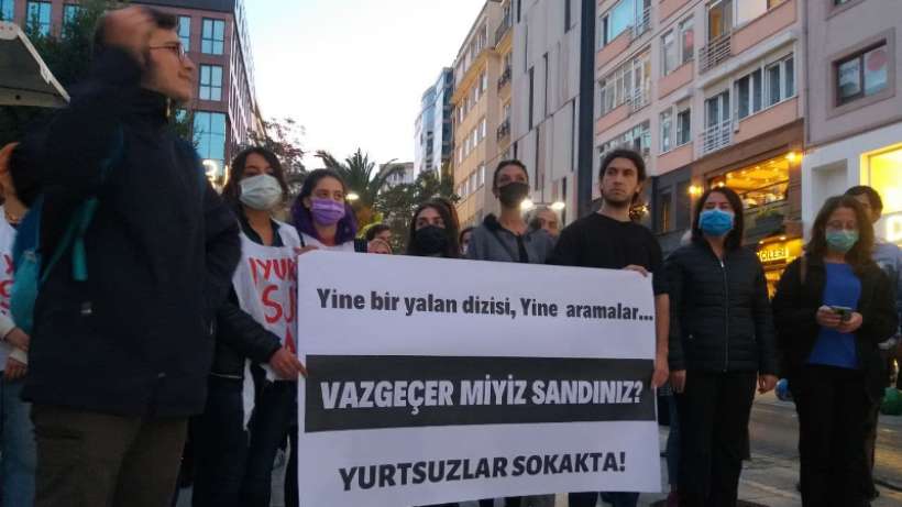 Yurtsuzlar: Yalan haberinizdeki gibi 127 kişi değil milyonlarız